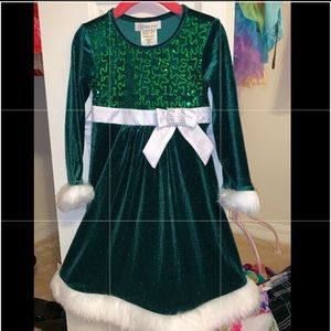 Green Christmas Dress (Holiday)